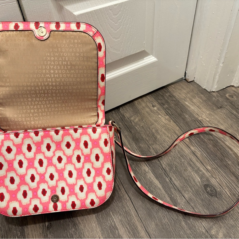 Kate Spade Laurel Way Carsen Multi-Pink Crossbody bag - Picture 4 of 7